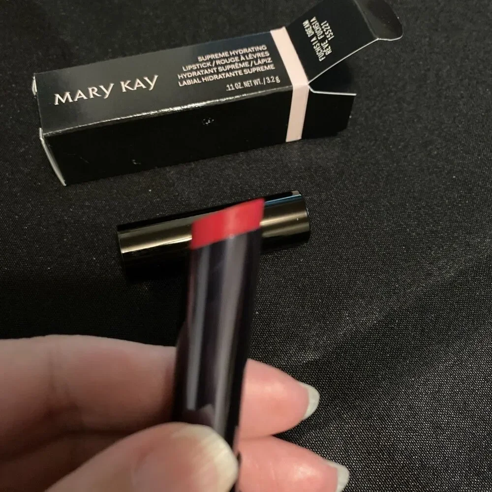 Mary Kay Supreme Hydrating Lipstick Fuchsia Dream